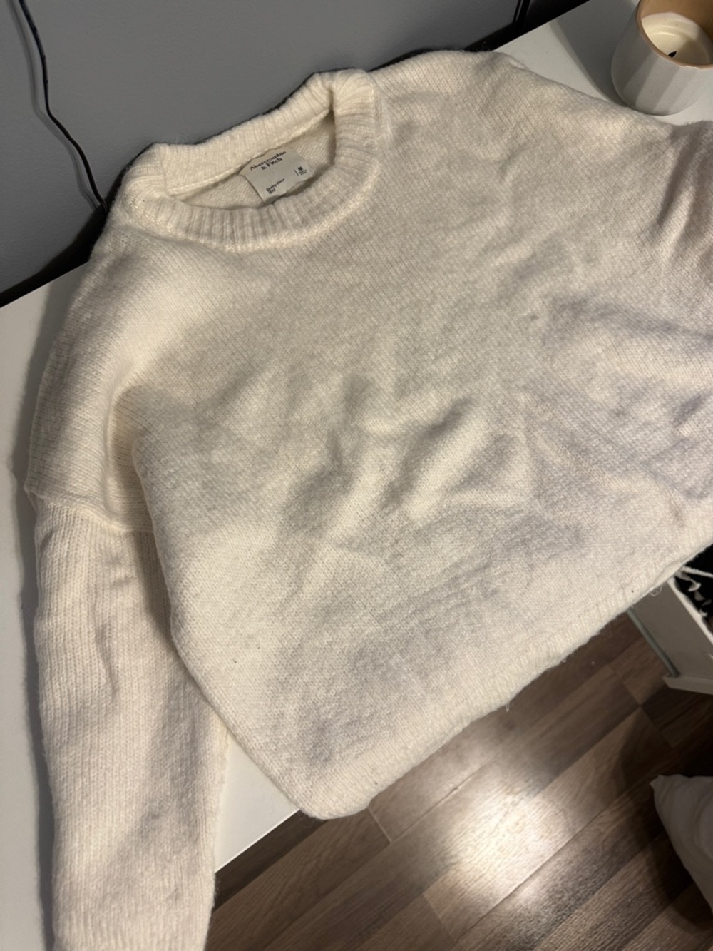 Abercrombie & Fitch Off-White Crewneck Sweater
